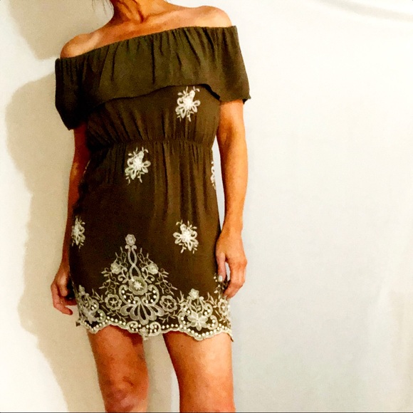 Love Tree Women’s S Off-Shoulder Mini Dress - Picture 6 of 9